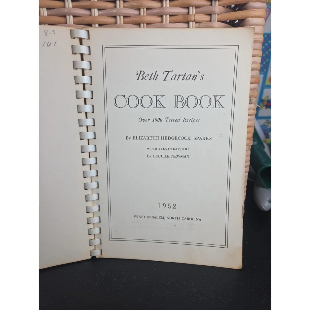 Beth‎ Tartan's Cook Book First Edition 1952 Winston-Salem, North Carolina